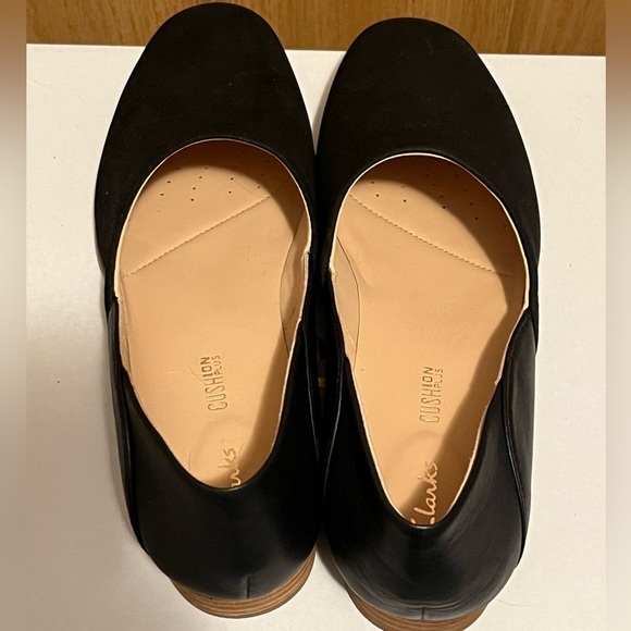 Clark’s Pure Tone Shoe - Women's (7 Wide) - Picture 8 of 15